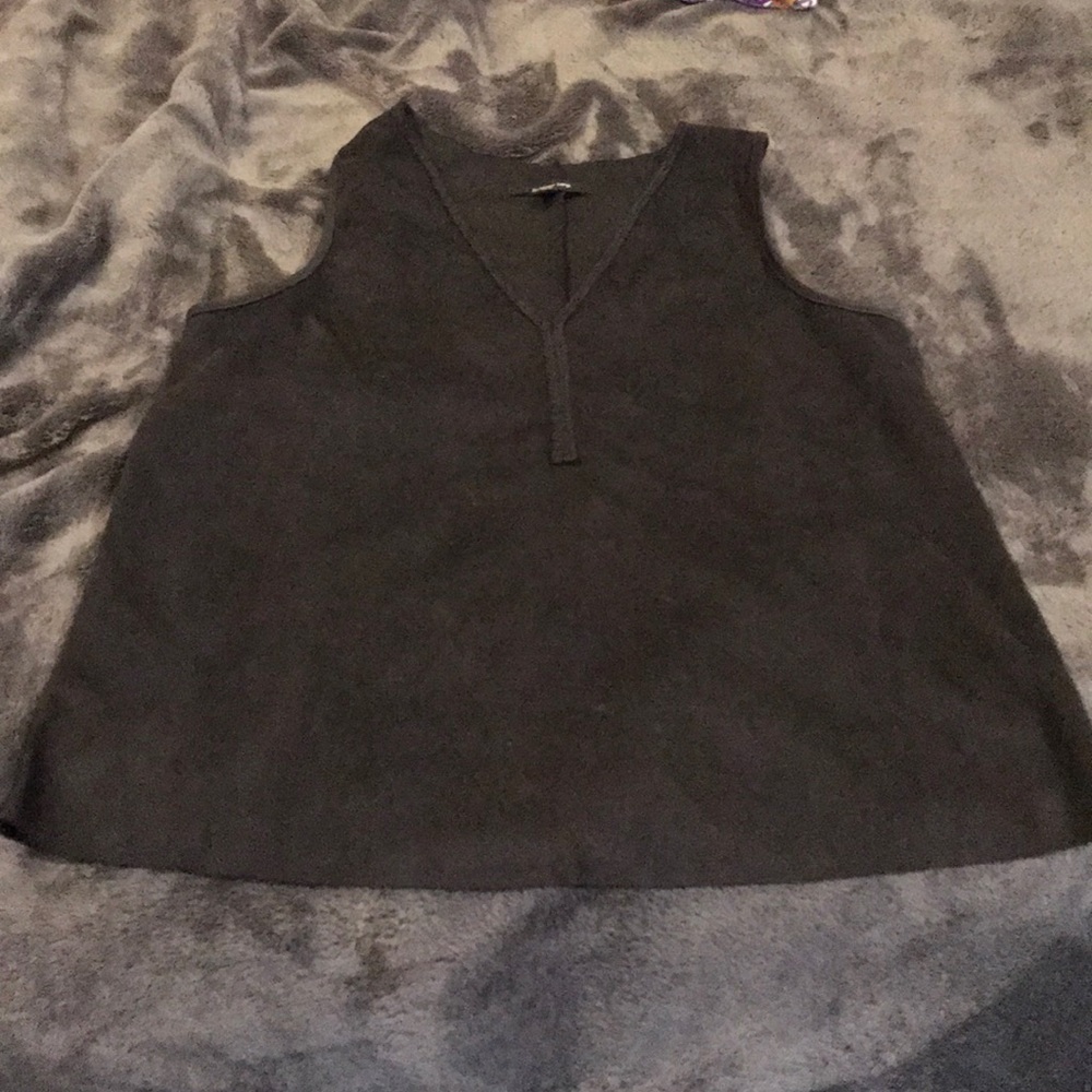 Women’s velvet black tank top, medium